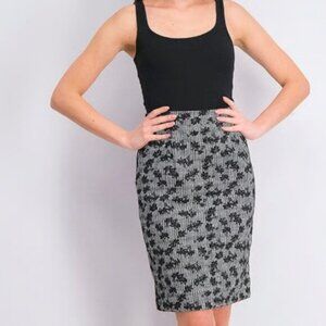41 Hawthorn NWT Stitch Fix Black White Floral Camellia Knit Pencil Skirt